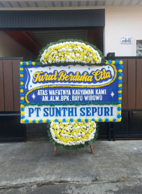Papan Bunga Duka di Matan Hilir Utara